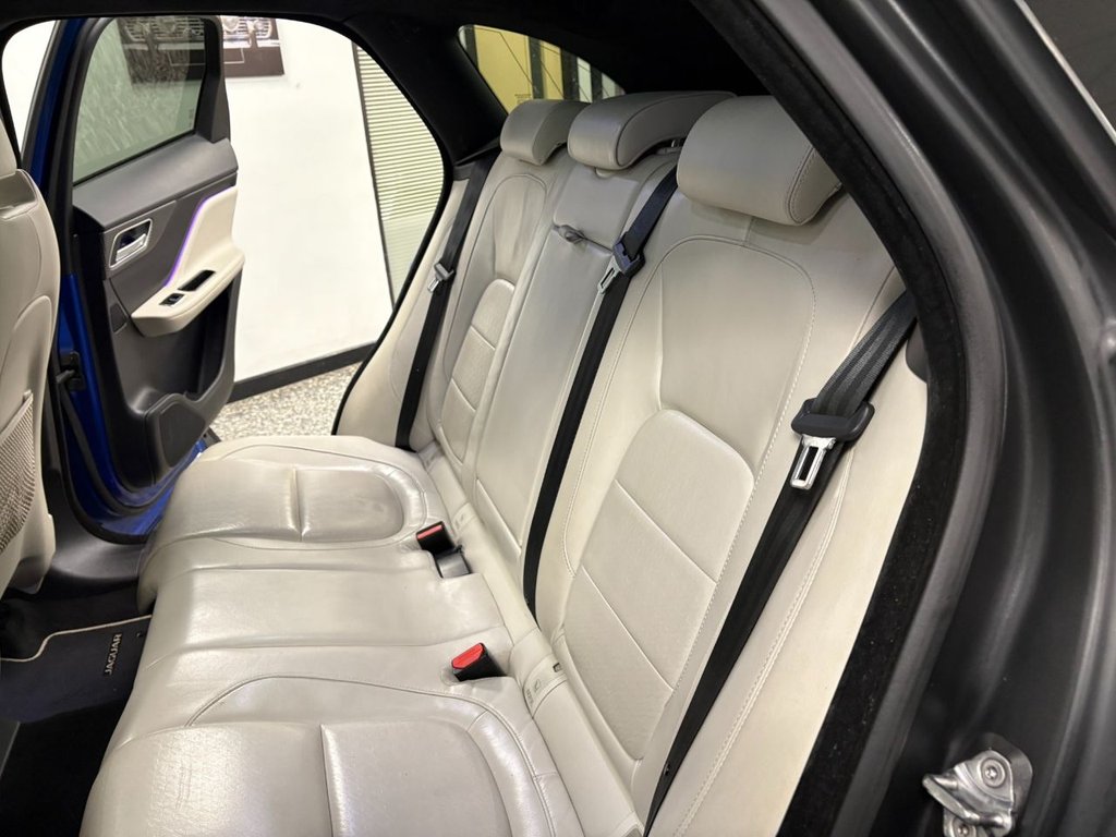 Used Jaguar F-Pace 2016 for sale - 76313058: Photo 7