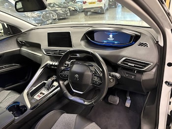 Used Peugeot 5008 2018 for sale - 78612179: Photo