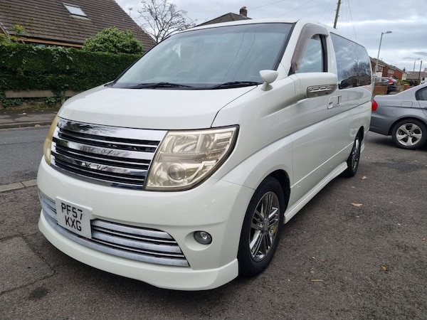 Used Nissan Elgrand 2008 for sale - 74783972: Photo 2