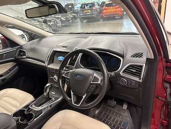 Used Ford Galaxy 2017 for sale - 79422814: Photo