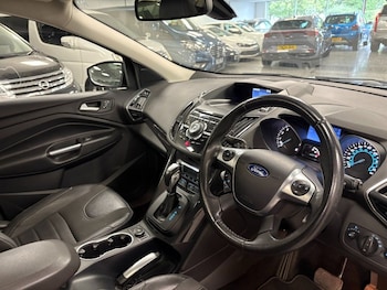 Used Ford Kuga 2015 for sale - 75937111: Photo