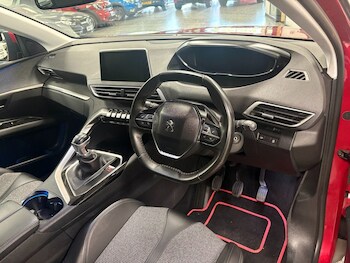 Used Peugeot 3008 2019 for sale - 78382895: Photo