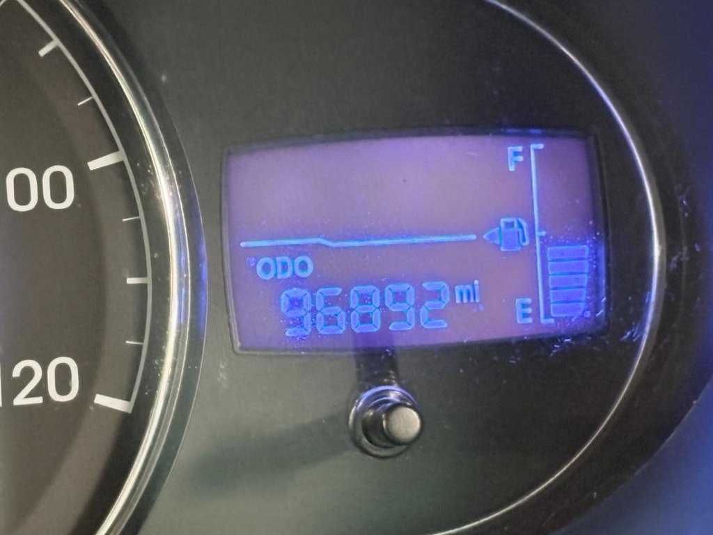 Used Hyundai i10 2013 for sale - 77703927: Photo 29