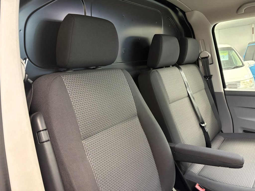 Used Volkswagen Transporter 2021 for sale - 77703829: Photo 17