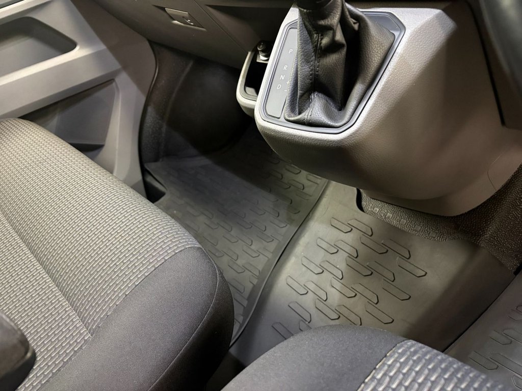 Used Volkswagen Transporter 2021 for sale - 77703829: Photo 24
