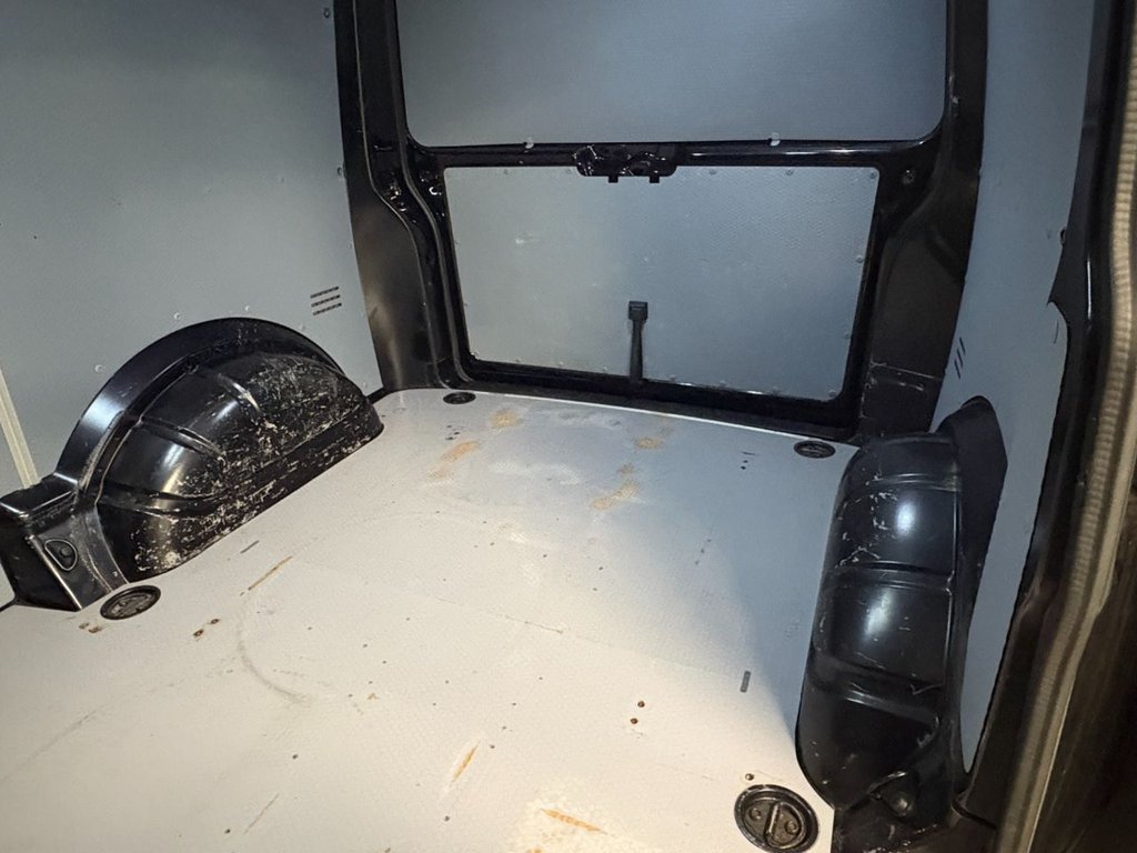 Used Volkswagen Transporter 2021 for sale - 77703829: Photo 32