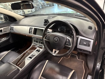 Used Jaguar XF 2015 for sale - 79449690: Photo