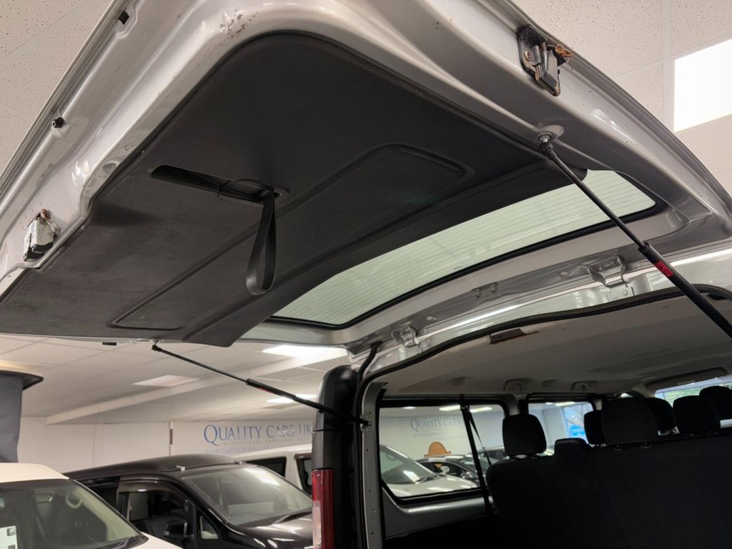 Used Vauxhall Vivaro 2018 for sale - 76439090: Photo 14