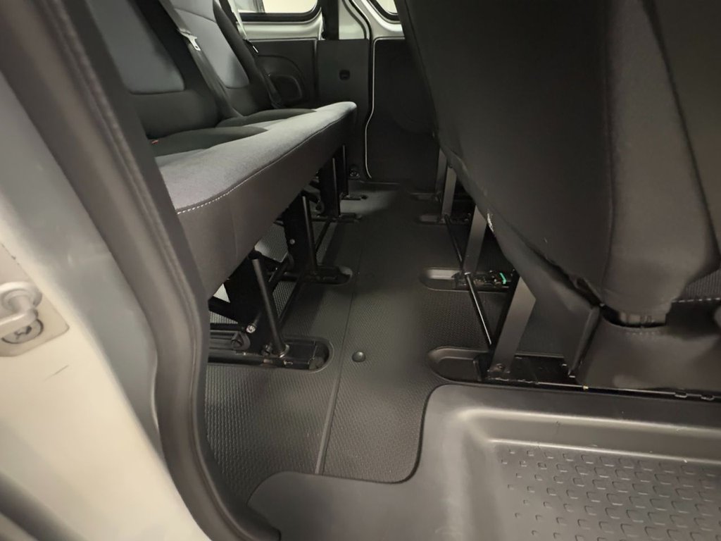 Used Vauxhall Vivaro 2018 for sale - 76439090: Photo 26