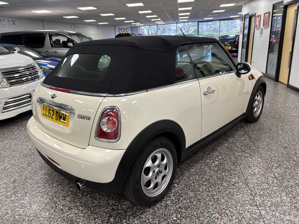 Used MINI Convertible 2012 for sale - 77850114: Photo 31
