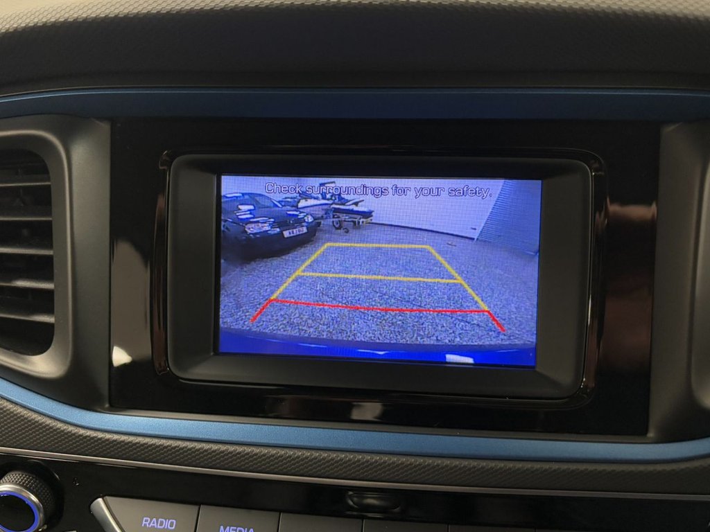 Used Hyundai IONIQ 2018 for sale - 76520710: Photo 3