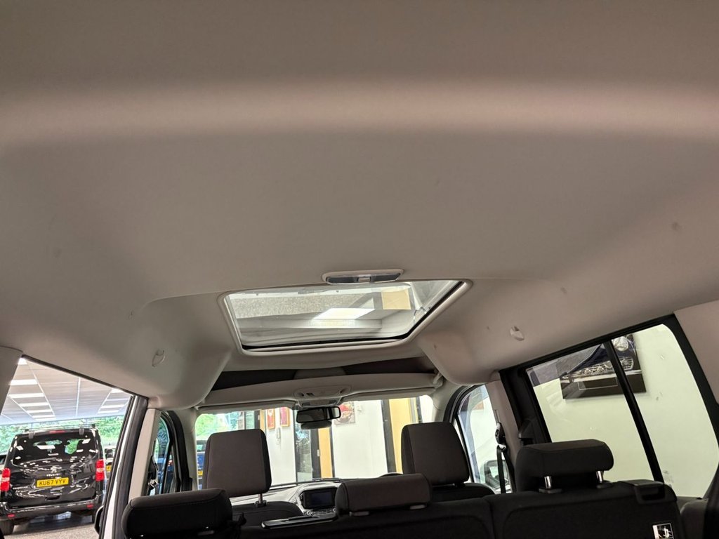 Used Ford Grand Tourneo Connect 2020 for sale - 76147547: Photo 19