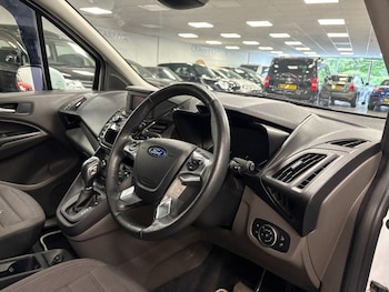 Used Ford Grand Tourneo Connect 2020 for sale - 76147547: Photo