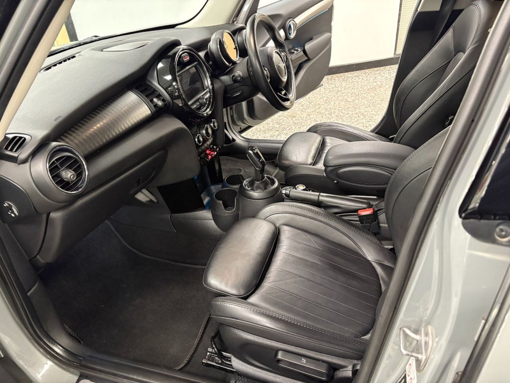 Used MINI Hatch 2020 for sale - 76841295: Photo 25