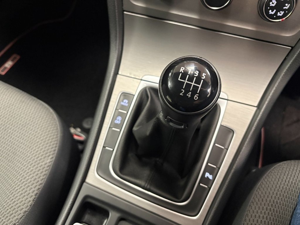 Used Volkswagen Golf 2016 for sale - 77583826: Photo 24