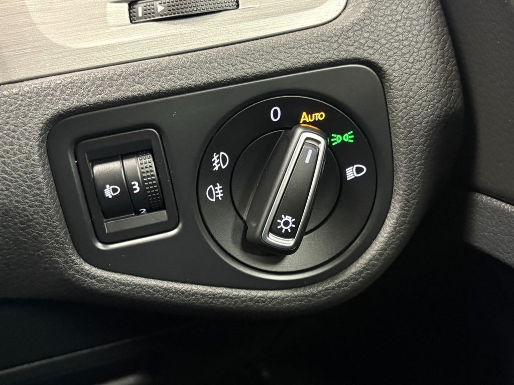 Used Volkswagen Golf 2016 for sale - 77583826: Photo 27