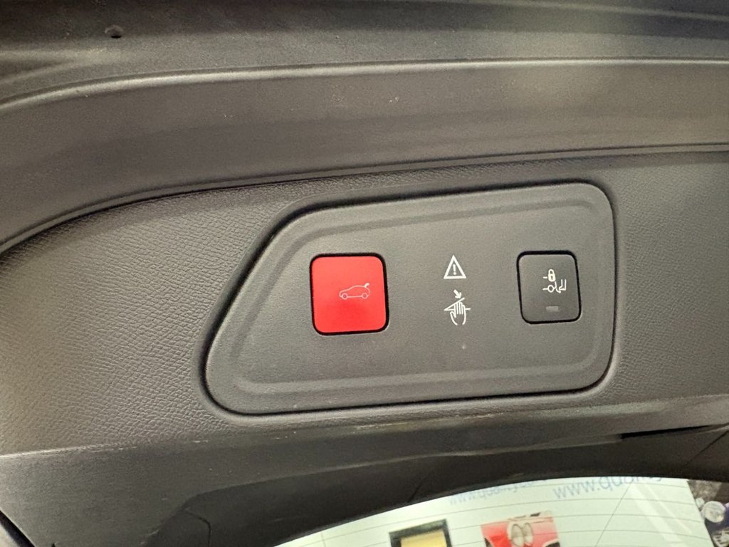 Used Peugeot 3008 2018 for sale - 78134208: Photo 31