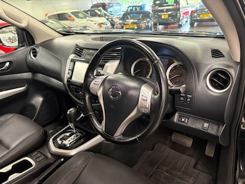 Used Nissan Navara 2019 for sale - 78828874: Photo