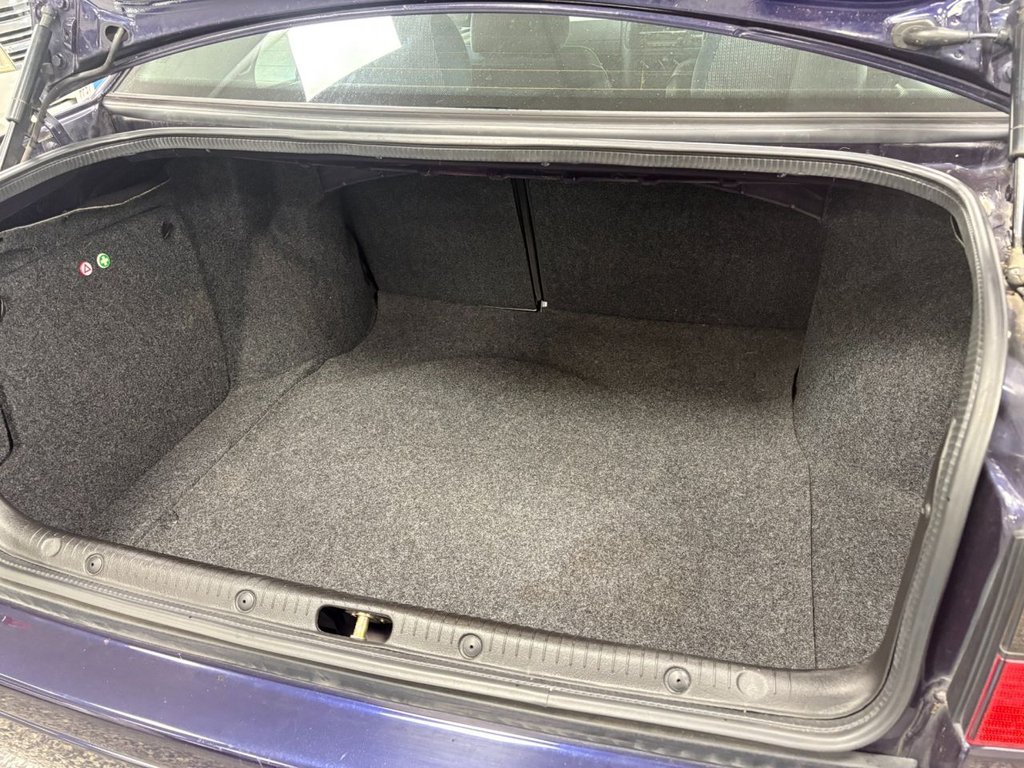 Used Volkswagen Vento 1996 for sale - 77064861: Photo 15