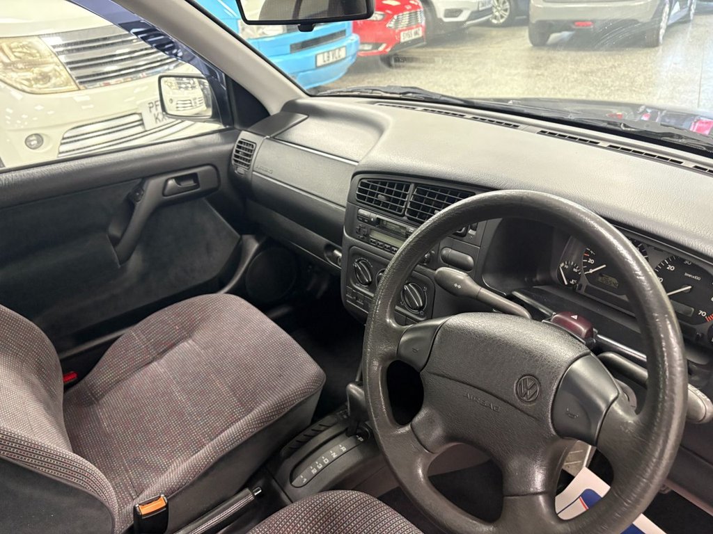 Used Volkswagen Vento 1996 for sale - 77064861: Photo 25