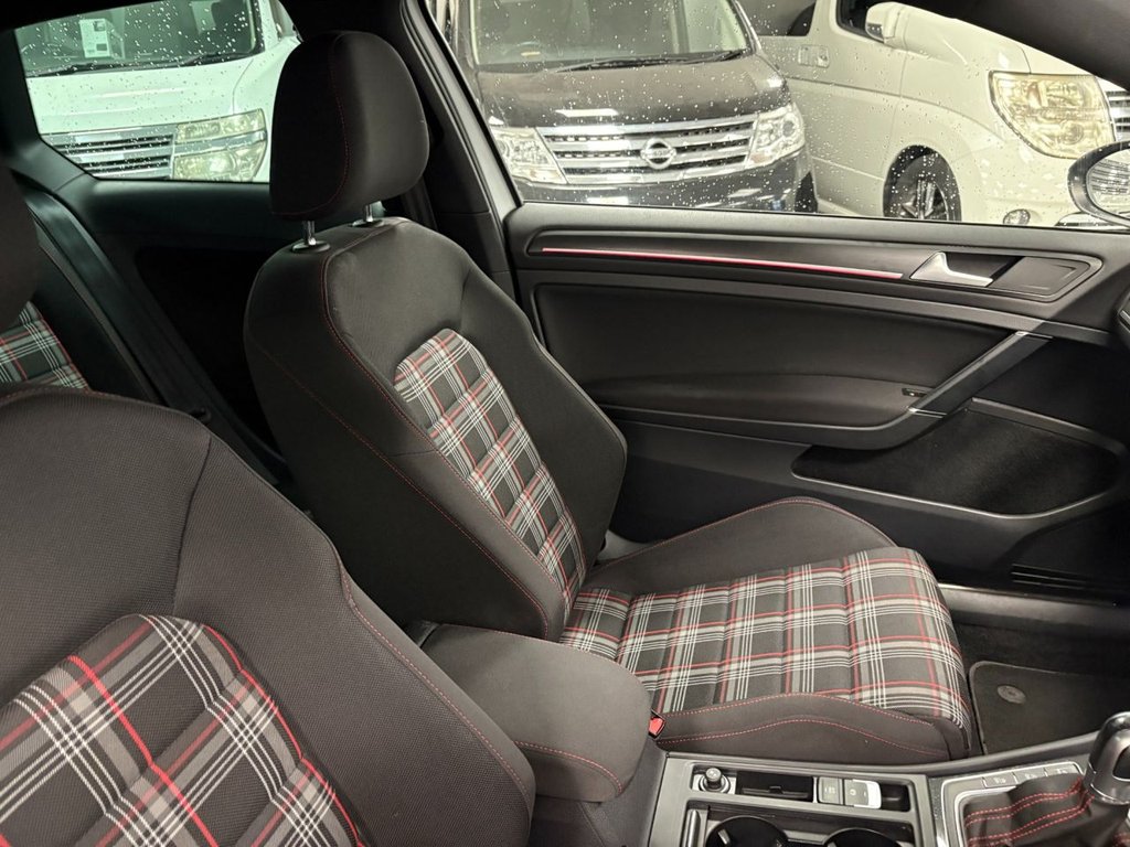 Used Volkswagen Golf 2018 for sale - 76520781: Photo 26