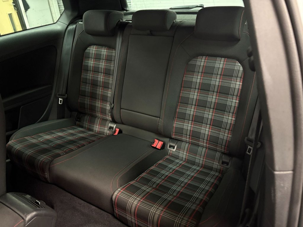 Used Volkswagen Golf 2018 for sale - 76520781: Photo 30