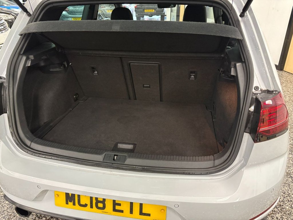 Used Volkswagen Golf 2018 for sale - 76520781: Photo 31