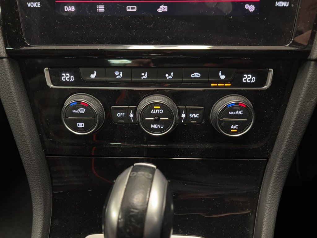 Used Volkswagen Golf 2018 for sale - 76520781: Photo 38