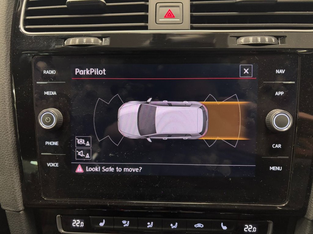 Used Volkswagen Golf 2018 for sale - 76520781: Photo 40