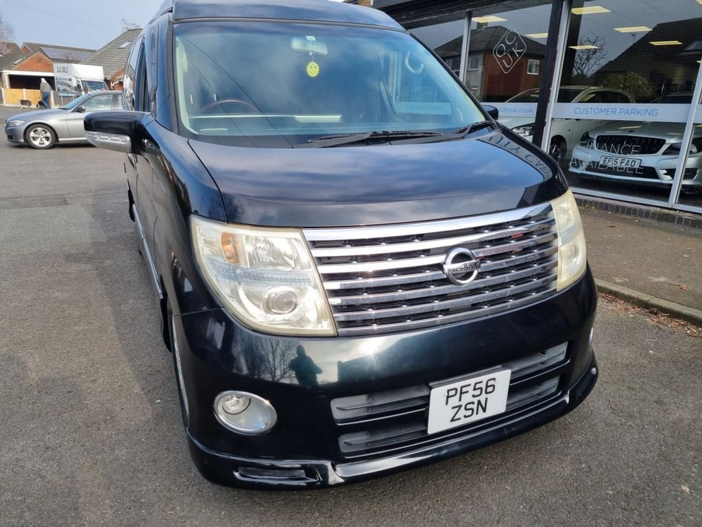 Used Nissan Elgrand 2006 for sale - 74784072: Photo 2