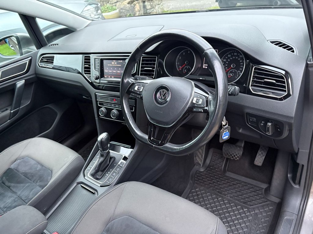 Used Volkswagen Golf SV 2015 for sale - 76313212: Photo 2
