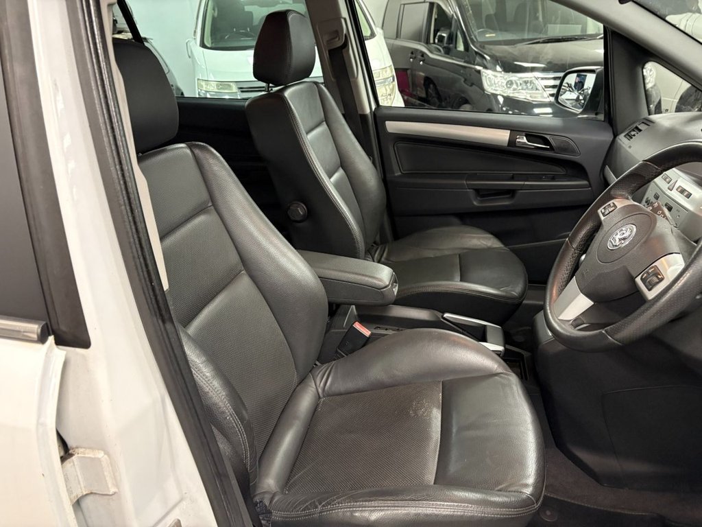 Used Vauxhall Zafira 2010 for sale - 76092579: Photo 27