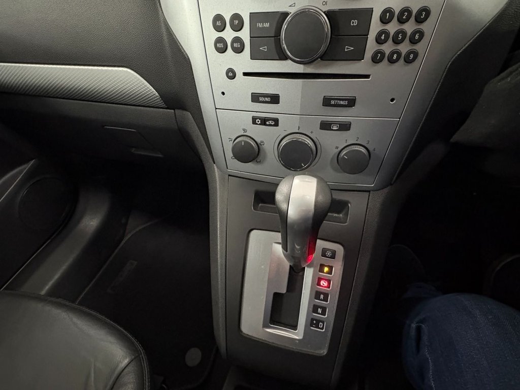 Used Vauxhall Zafira 2010 for sale - 76092579: Photo 33