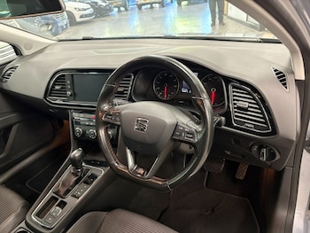 Used SEAT Leon 2018 for sale - 76092382: Photo