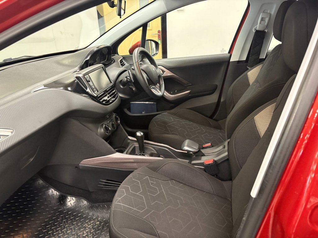 Used Peugeot 2008 2016 for sale - 76962631: Photo 16