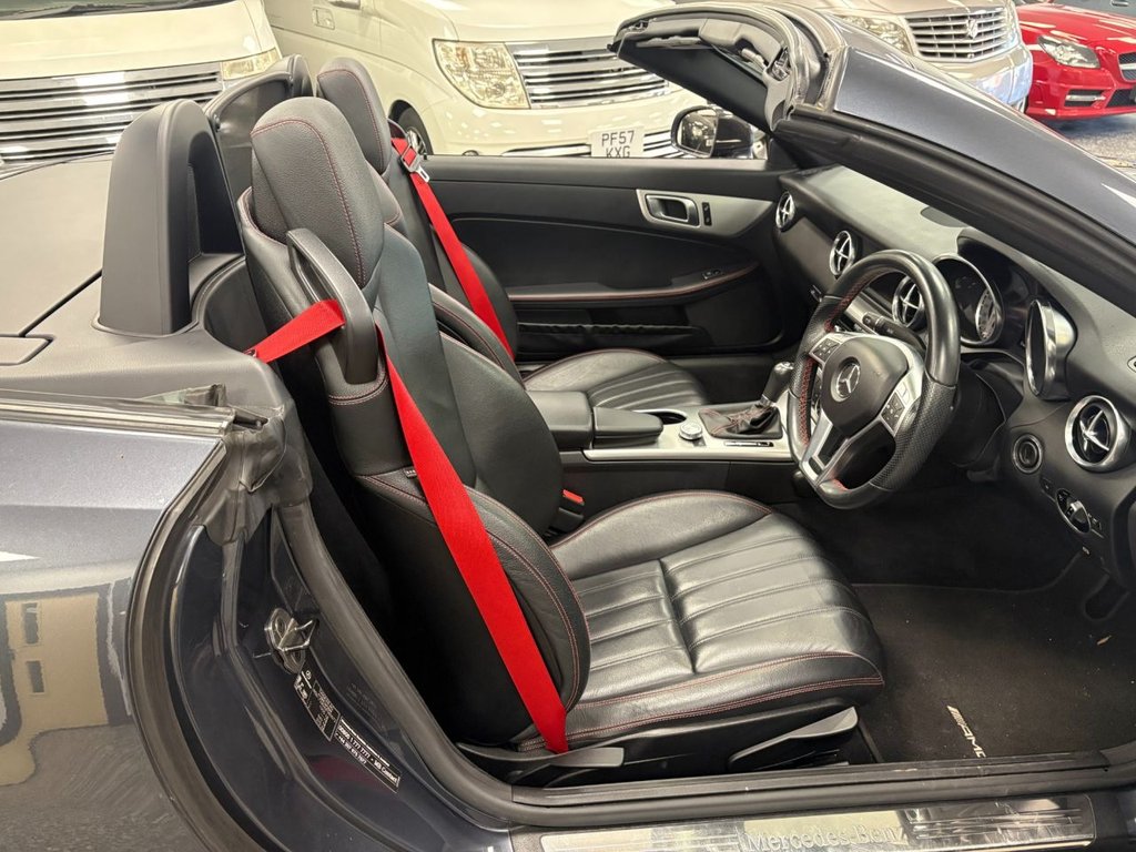 Used Mercedes-Benz SLK 2013 for sale - 77891175: Photo 21