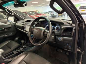 Used Toyota Hilux 2020 for sale - 74964295: Photo