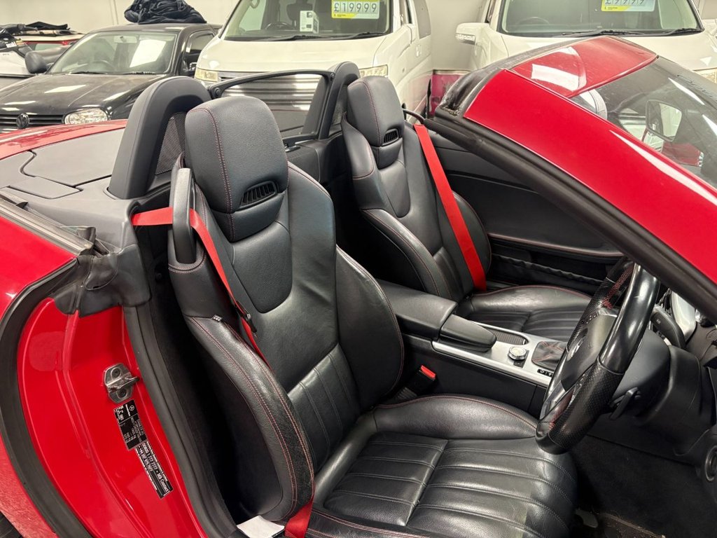 Used Mercedes-Benz SLK 2015 for sale - 77891194: Photo 15