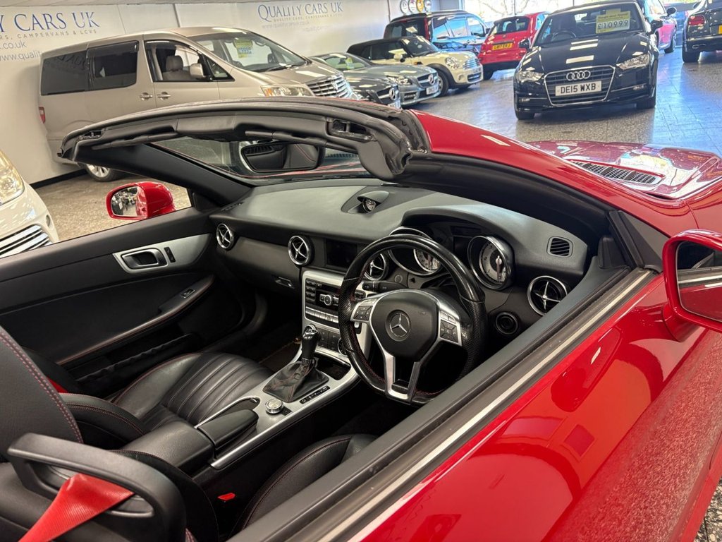 Used Mercedes-Benz SLK 2015 for sale - 77891194: Photo 2