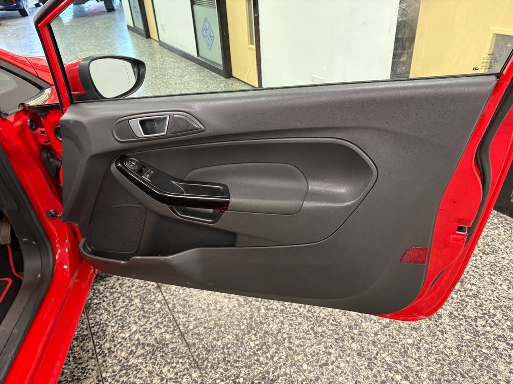 Used Ford Fiesta 2013 for sale - 77048918: Photo 19