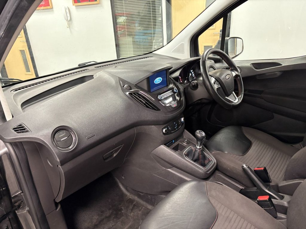 Used Ford Transit Courier 2018 for sale - 77048598: Photo 18