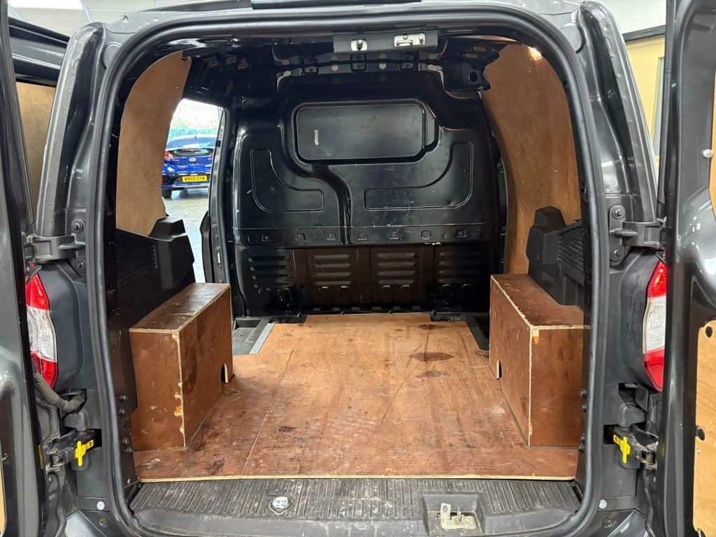 Used Ford Transit Courier 2018 for sale - 77048598: Photo 28