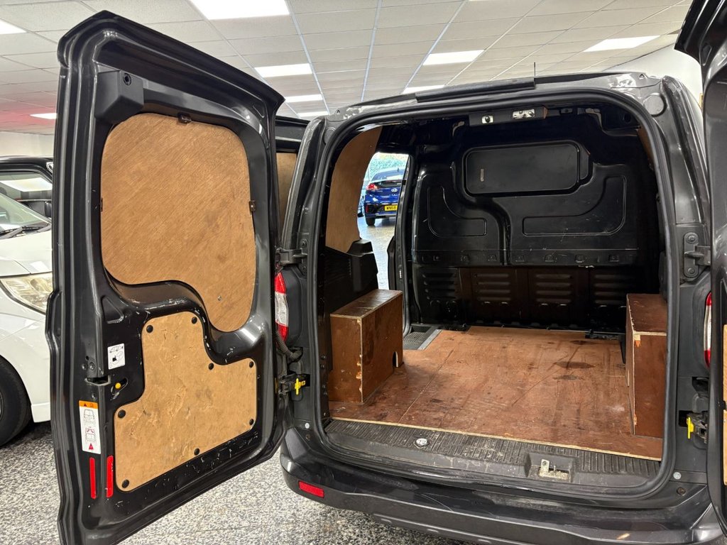 Used Ford Transit Courier 2018 for sale - 77048598: Photo 29