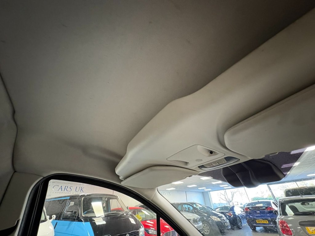 Used Ford Transit Courier 2018 for sale - 77048598: Photo 37