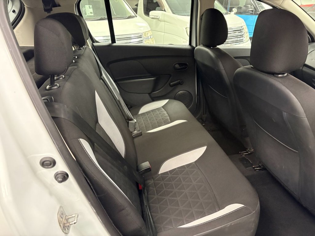 Used Dacia Sandero Stepway 2015 for sale - 77477651: Photo 20