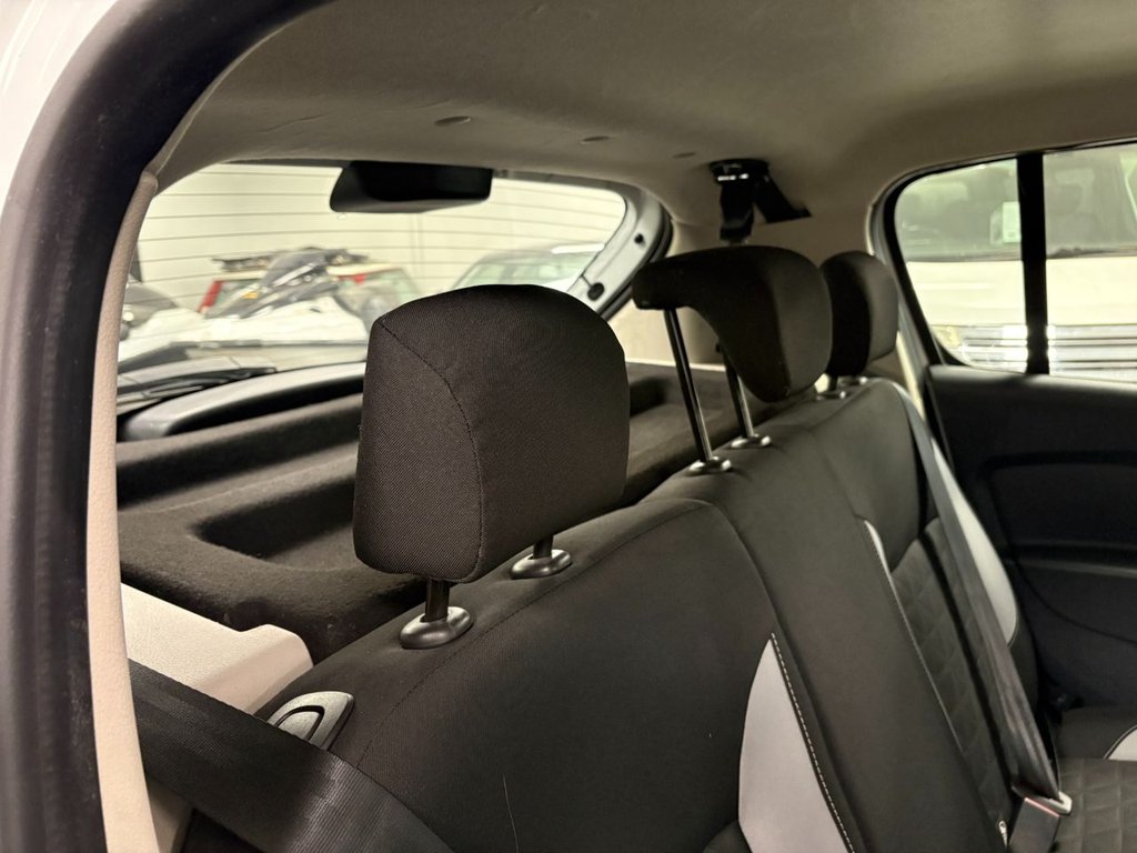 Used Dacia Sandero Stepway 2015 for sale - 77477651: Photo 22