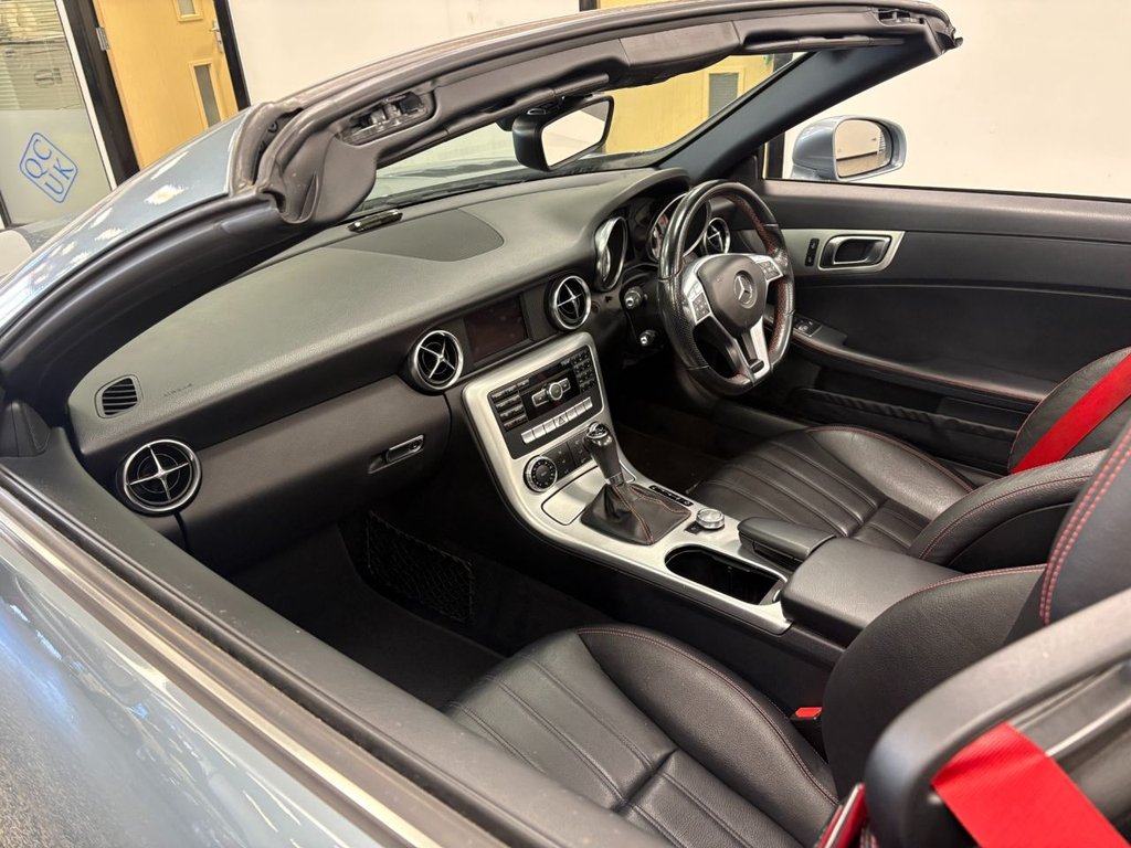 Used Mercedes-Benz SLK 2013 for sale - 77891162: Photo 15