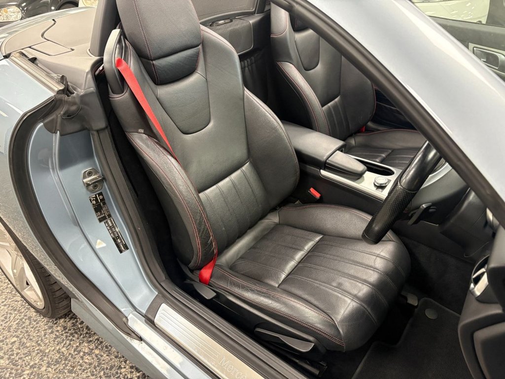 Used Mercedes-Benz SLK 2013 for sale - 77891162: Photo 30