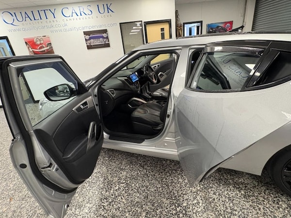 Used Hyundai Veloster 2012 for sale - 76173312: Photo 20