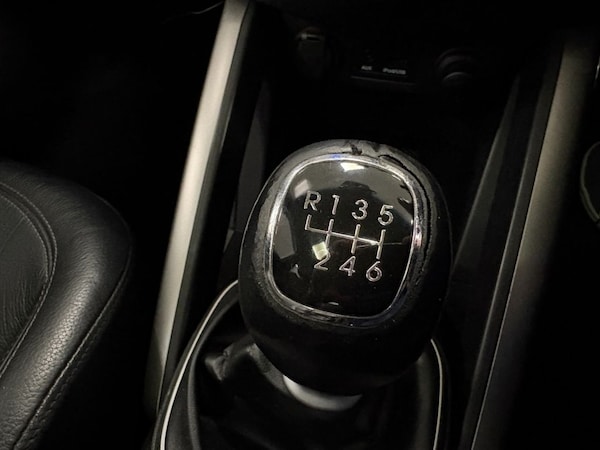 Used Hyundai Veloster 2012 for sale - 76173312: Photo 29